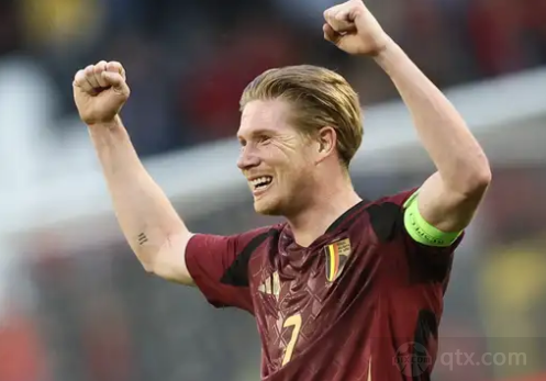 为什么位置优势在深筹码局中呈指数级放大？（深筹码对局中，位置优势为何呈指数放大？）