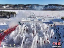 Theshy四项数据全部第一！吃最少的经济，打最高的输出